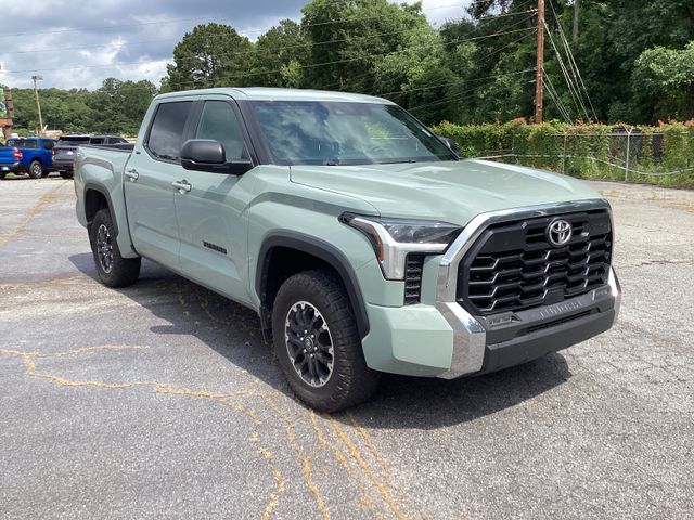  2025 Toyota Tundra SR5 CrewMax Cab 4WD   