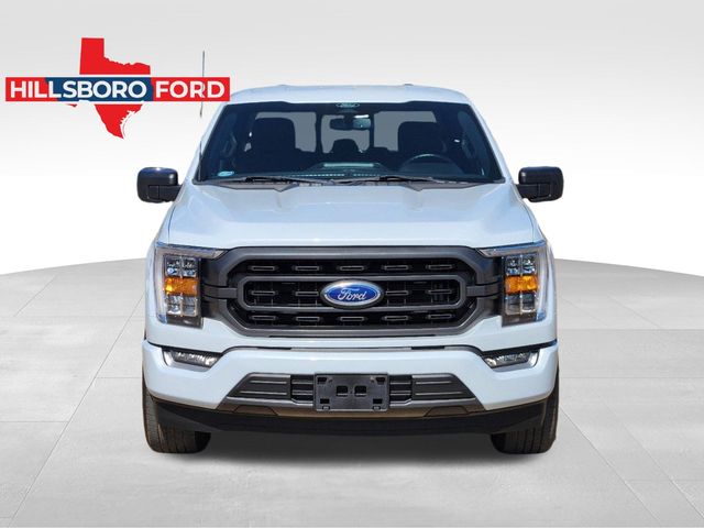 2022 Ford F-150 XLT 2