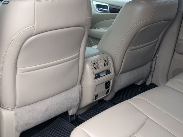 2016 Nissan Pathfinder - Image 27