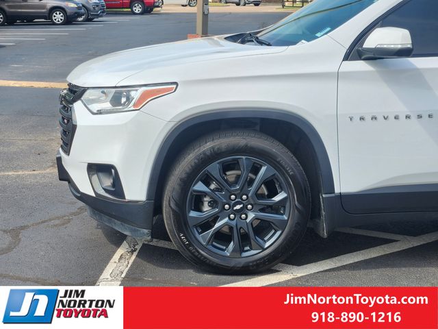 Used 2021 Chevrolet Traverse SUV