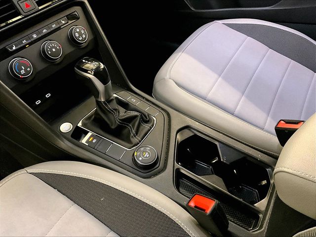 2022 Volkswagen Taos 1.5T SE  at Subaru and VW of Moon Township
