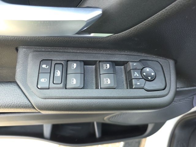 2025 Ram 1500 Big Horn/Lone Star - Bright White Clearcoat exterior view 15