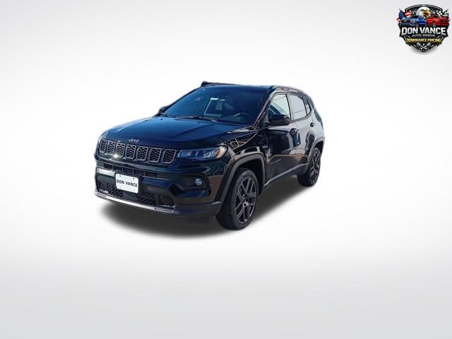 Diamond Black Crystal Pearlcoat 2026 Jeep Compass Latitude 4WD SUV / Crossover Four-Wheel Drive 8-Speed Automatic