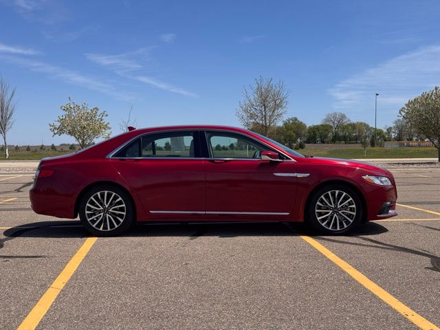 2018 Lincoln Continental Select