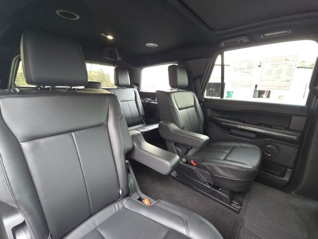 2021 Ford Expedition XLT:168632A