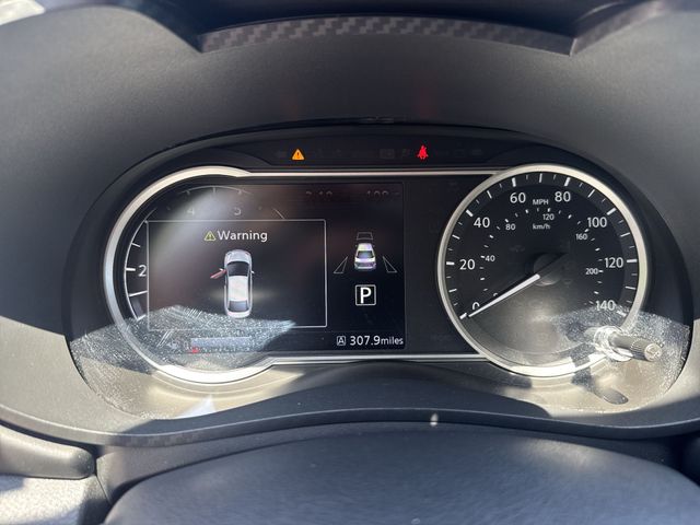 Used 2025 Red Nissan 1.6 SR image 18