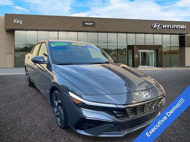 2025 Hyundai Elantra Hybrid