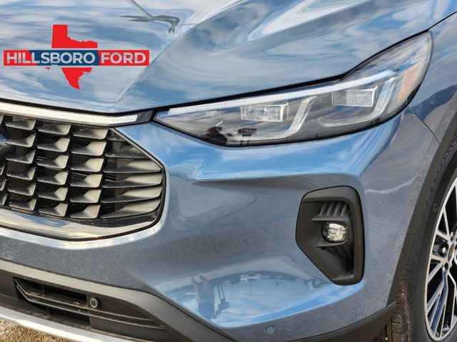 2025 Vapor Blue Metallic Ford Escape Base FWD SUV