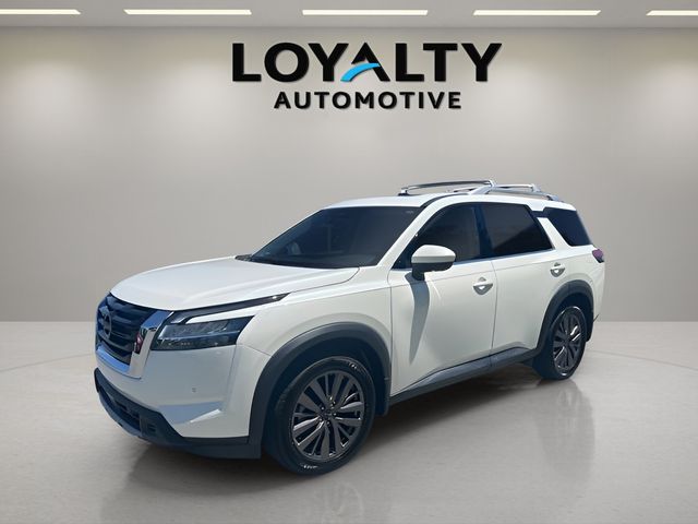 2023 Nissan Pathfinder SL 2WD's photo