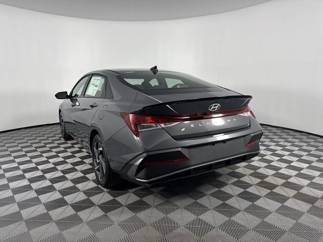 New 2025 Hyundai Elantra For Sale in Indianapolis, IN