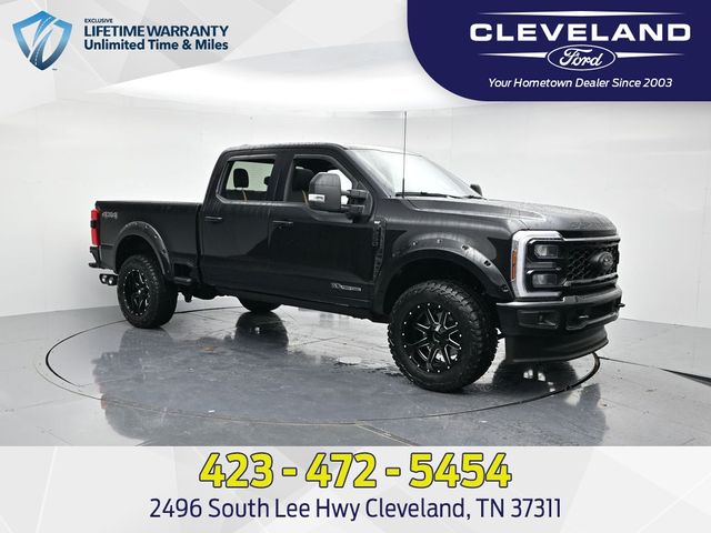 2025 Ford F-250 Super Duty XLT Crew Cab 4WD