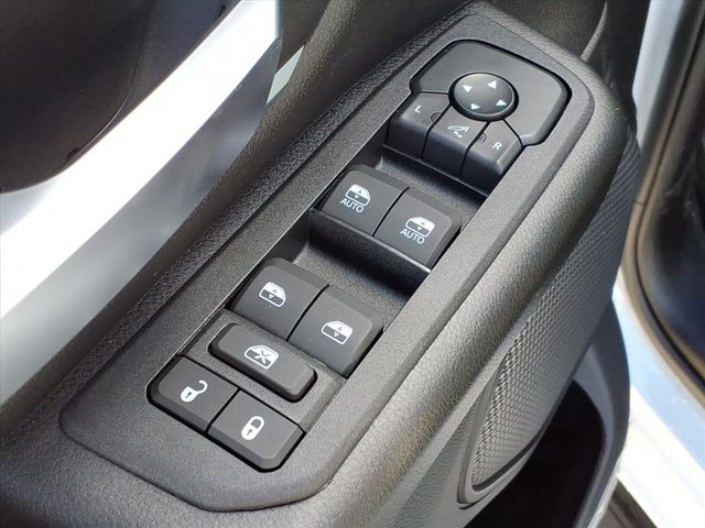 New 2026 White Ram Limited image 15