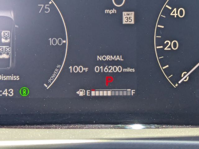 Certified Used 2025 Solar Silver Metallic Honda Sport-L image 31