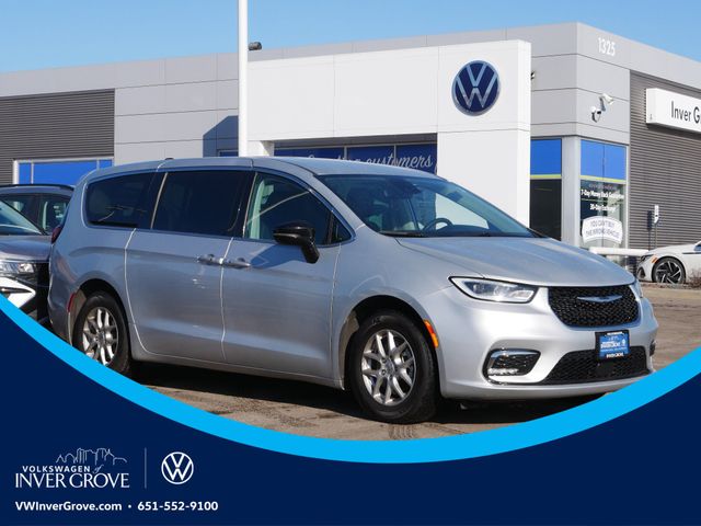 2024 Chrysler Pacifica Touring L FWD