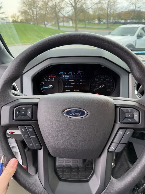 2025 Ford F-750 Super Duty 