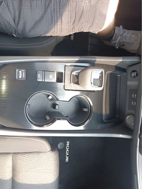 Used 2024 Nissan Rogue SUV
