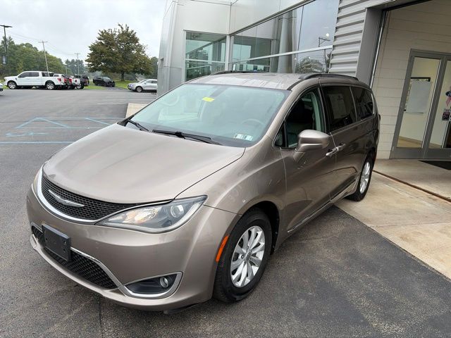 2017 Chrysler Pacifica Touring L - 1