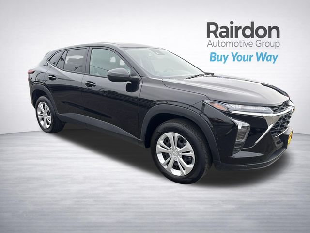 2025 Chevrolet Trax LS FWD