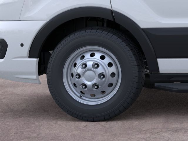 New 2026 Oxford White Ford XLT image 19