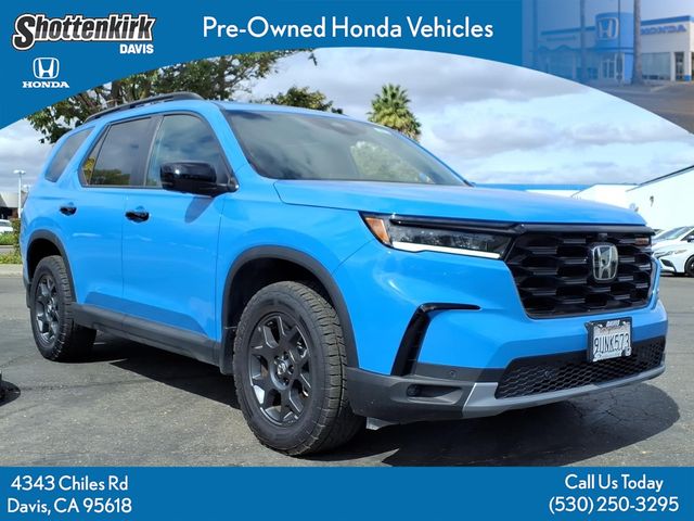 Diffused Sky Pearl 2025 Honda Pilot SUV / Crossover All-Wheel Drive Automatic