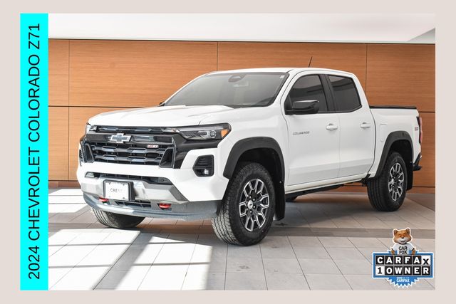 White 2024 Chevrolet Colorado Pickup Truck Four-Wheel Drive 8-Speed Automatic
