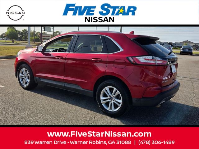 Used 2020 Red Ford SEL image 9