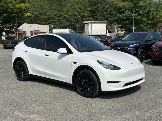 Pearl White Multi-Coat 2023 Tesla Model Y SUV / Crossover All-Wheel Drive 1-Speed Automatic