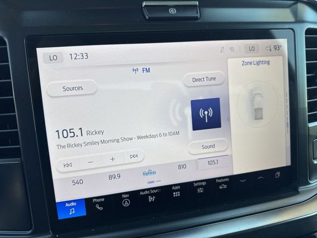 View vehicle photo 3