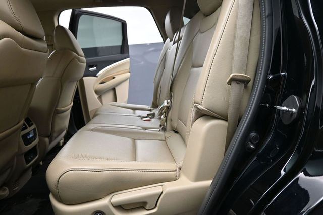 Used 2019  Acura 3.5L Technology Package image 14