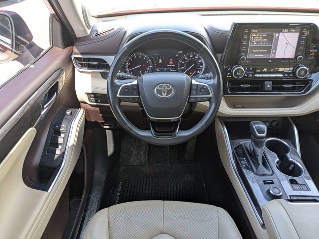 Used 2020 Toyota Highlander SUV