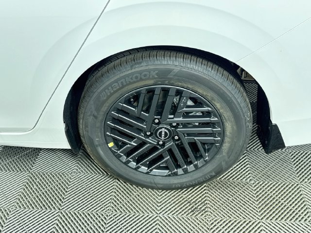 New 2027 Nissan Sentra Sedan