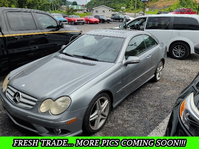 Iridium Silver Metallic 2009 Mercedes-Benz CLK Coupe Rear-Wheel Drive 7-Speed Automatic