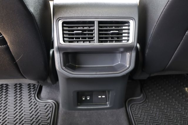2024 Volkswagen Atlas Cross Sport 2.0T SE w/Technology Silver at Bayway Cadillac of The Woodlands
