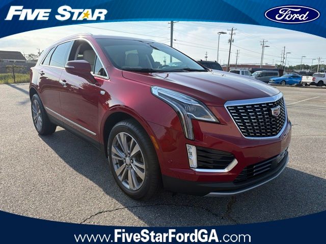 Radiant Red 2026 Cadillac XT5 SUV / Crossover Front-Wheel Drive 9-Speed Automatic