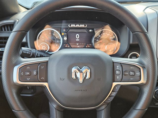 2026 Ram 1500 Warlock Crew Cab 4x4 5'7" Box