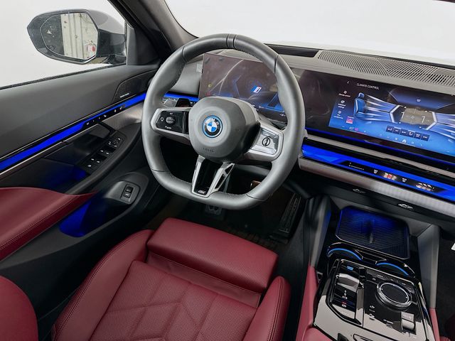 2025 BMW i5 xDrive40 23