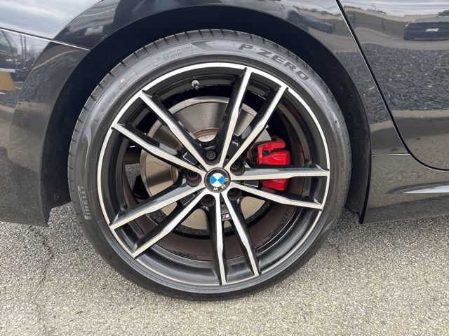 Used 2021 Black BMW M340i image 9