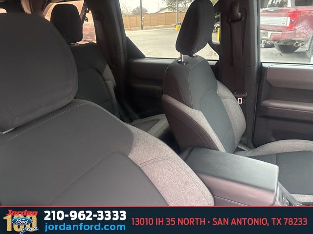 Used Car 2021 Ford Bronco  Big Bend For Sale Under $30,000 In San Antonio, Texas