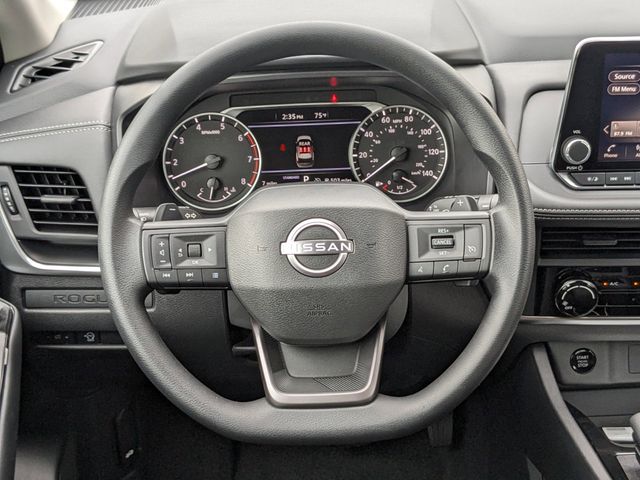 2025 Nissan Rogue S photo