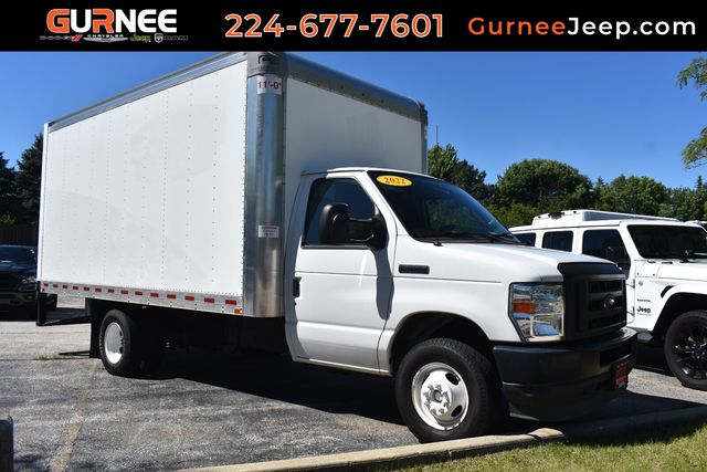 2022 Ford E-Series Chassis E-350 SD Cutaway SB RWD