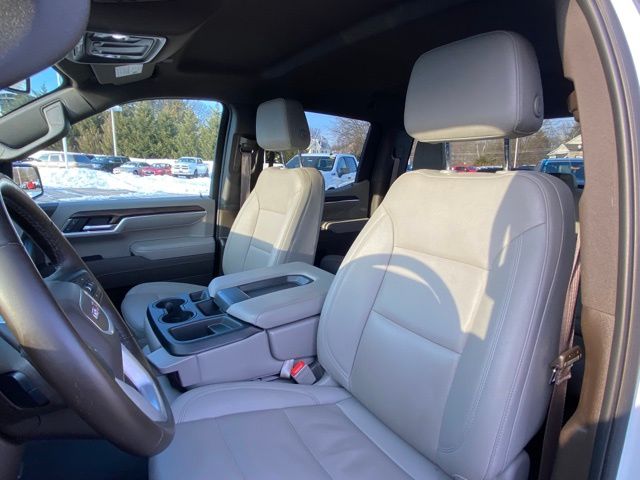 used 2025 GMC Sierra 1500 car, priced at $44,003