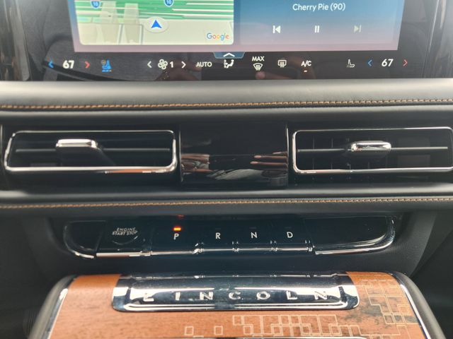 2025 Lincoln Aviator Black Label Black at AutoSavvy Houston Northwest