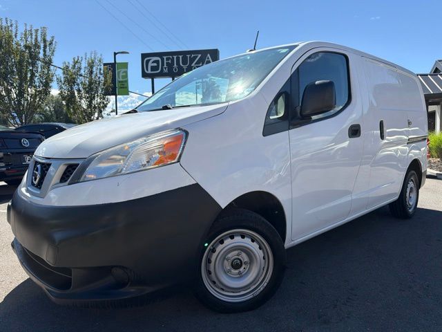 White (Fresh Powder) 2016 Nissan NV200 Van Front-Wheel Drive Continuously Variable Transmission