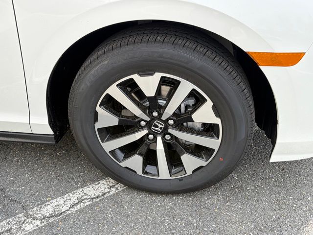 new 2026 Honda Odyssey car, priced at $43,833