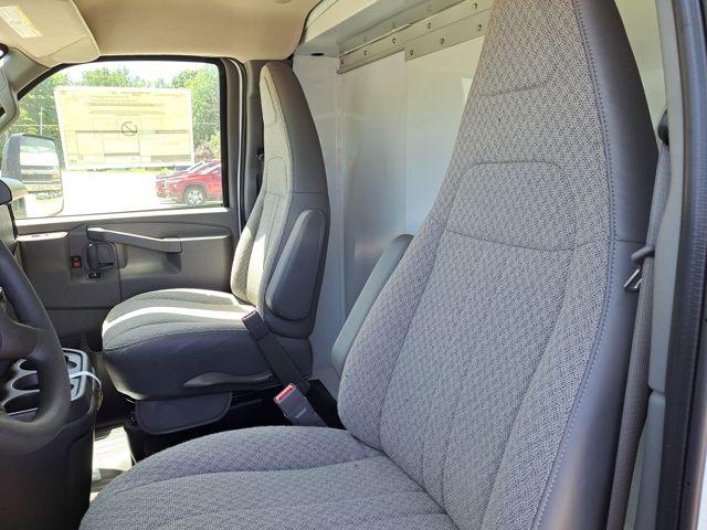 New 2025 Chevrolet Express 3500 Service Utility Van for sale #S1100217 - photo 5