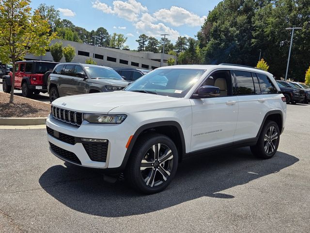 New 2027 White Jeep Limited image 3