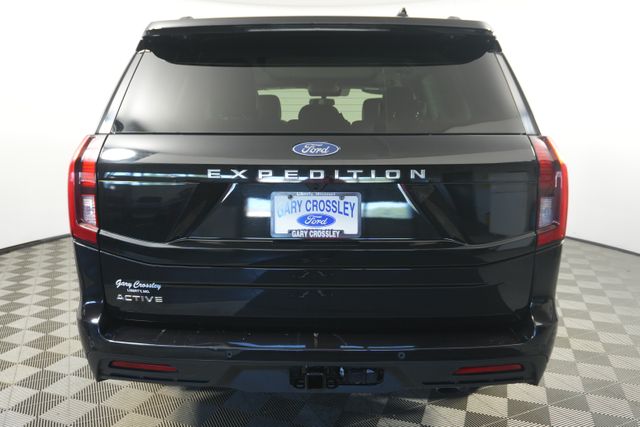 Used 2025 Black Ford Active image 4