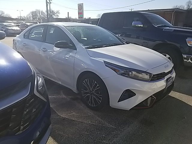 18033ed5-5c2f-4e2b-9b6e-51e8c5de5b7e