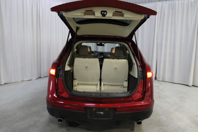 Used 2018 Red Lincoln Reserve image 33