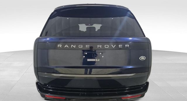 2023 Land Rover Range Rover SE 4